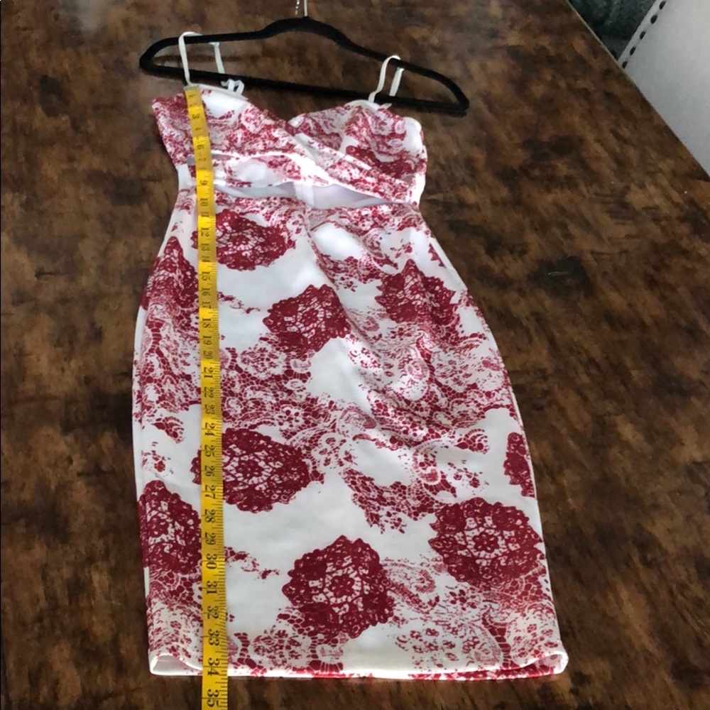 Red & White Party Dress! - Picture 4 of 5